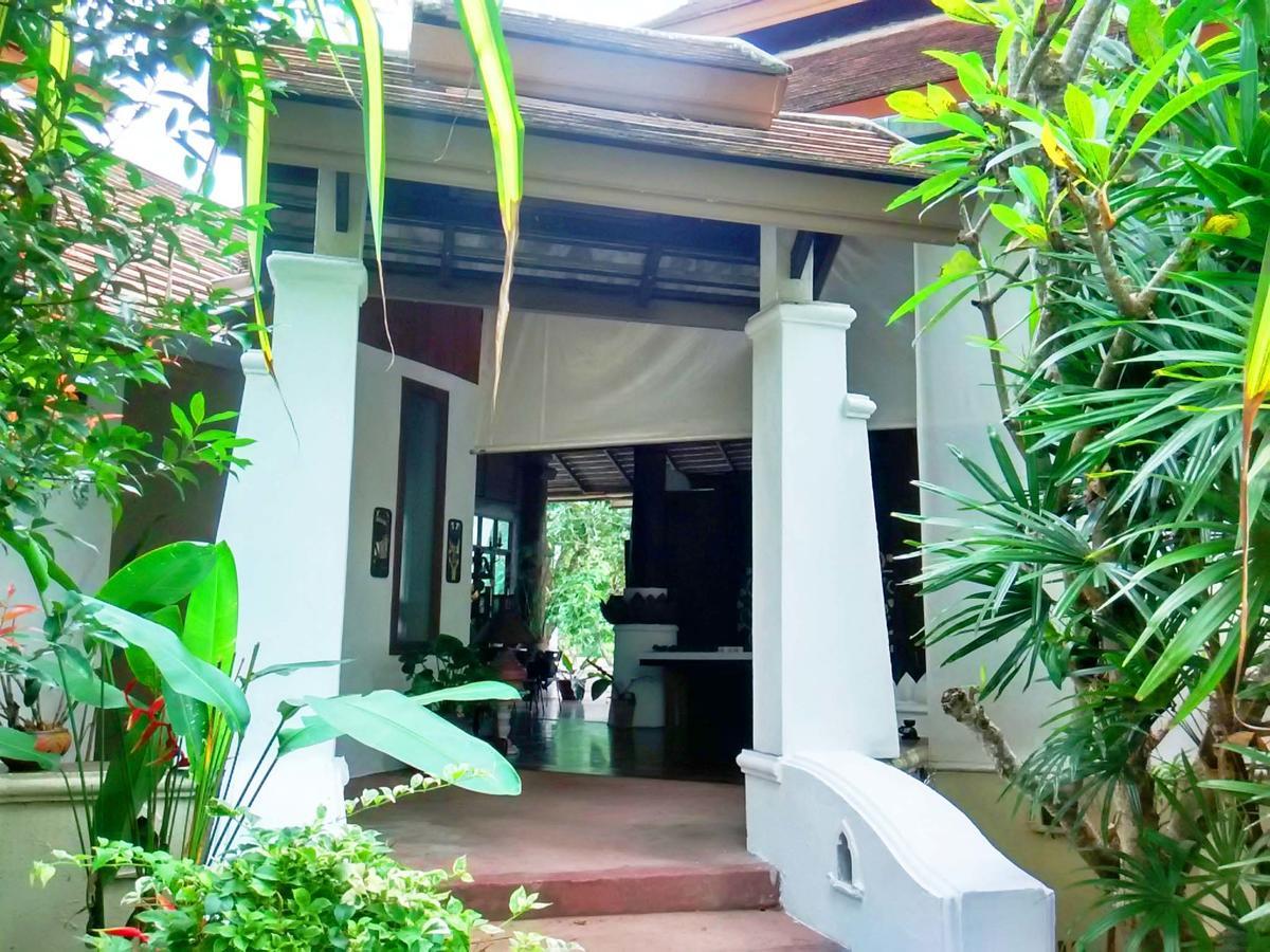 Jasmine Hills *